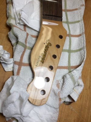 Finshed Tele Headstock_s.jpg