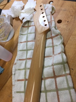 Finished Tele Neck Back_s.jpg