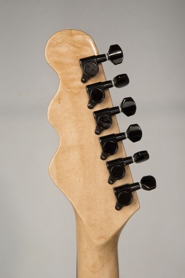 007_Alligatrix_Stinger_headstock_back.jpg