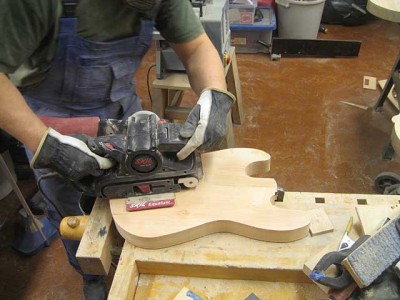 24-Sanding-body.jpg