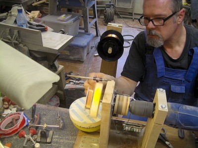 Winding a Single Mother coil with my DIY power drill winder contraption.
