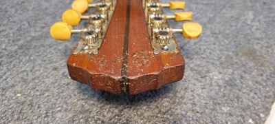 headstock rear.jpg